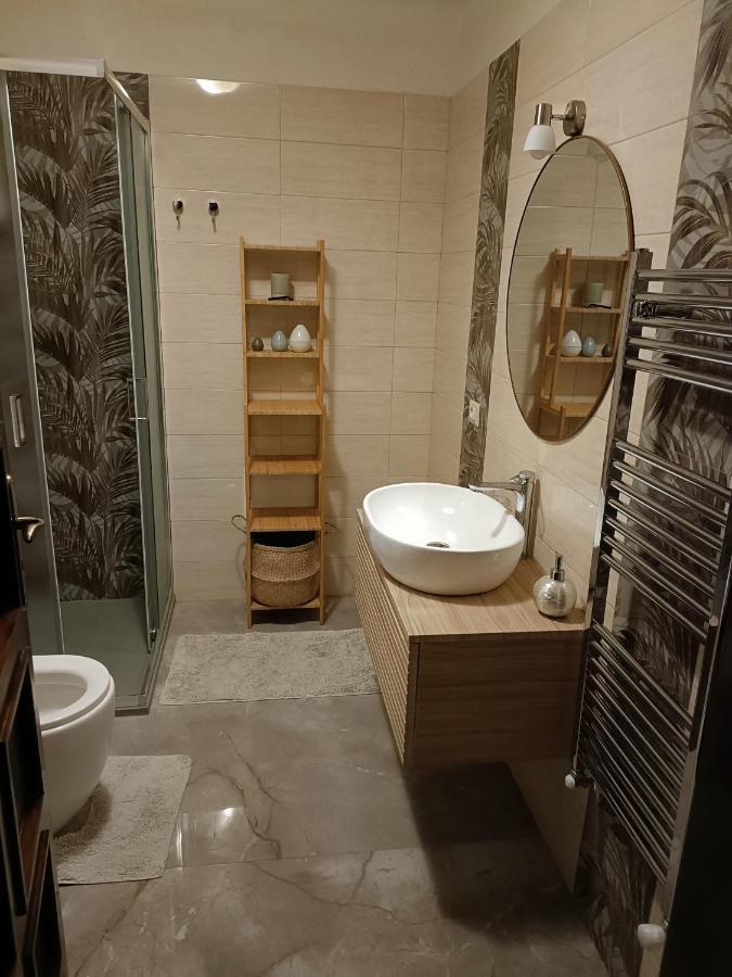 Inna'S Rooms In The History Center カターニア エクステリア 写真